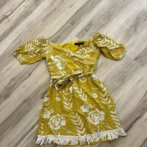 bcbgmaxazria yellow and white boho floral dress